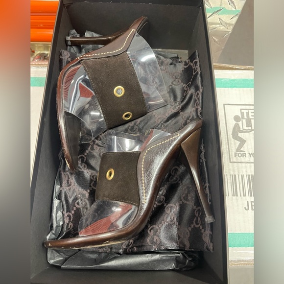 Brown suede, Gucci mules with plastic top - Picture 6 of 6